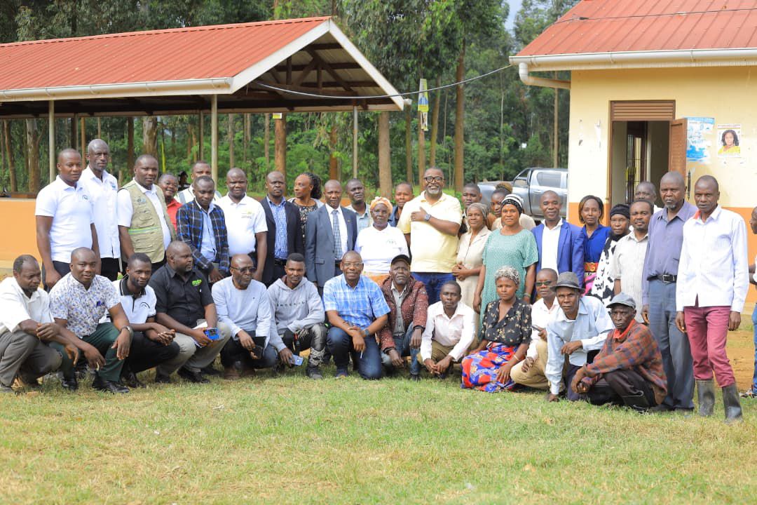The team posing for a picture at Kageera farmers' association market.