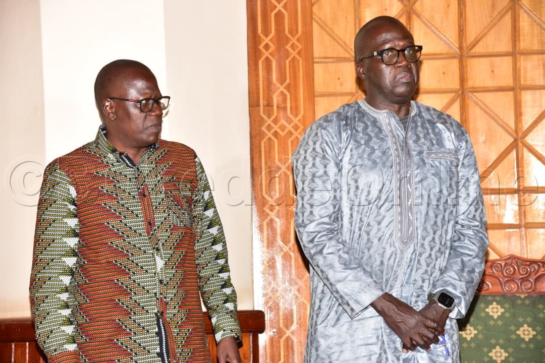Abamu ku bamulekwa ku