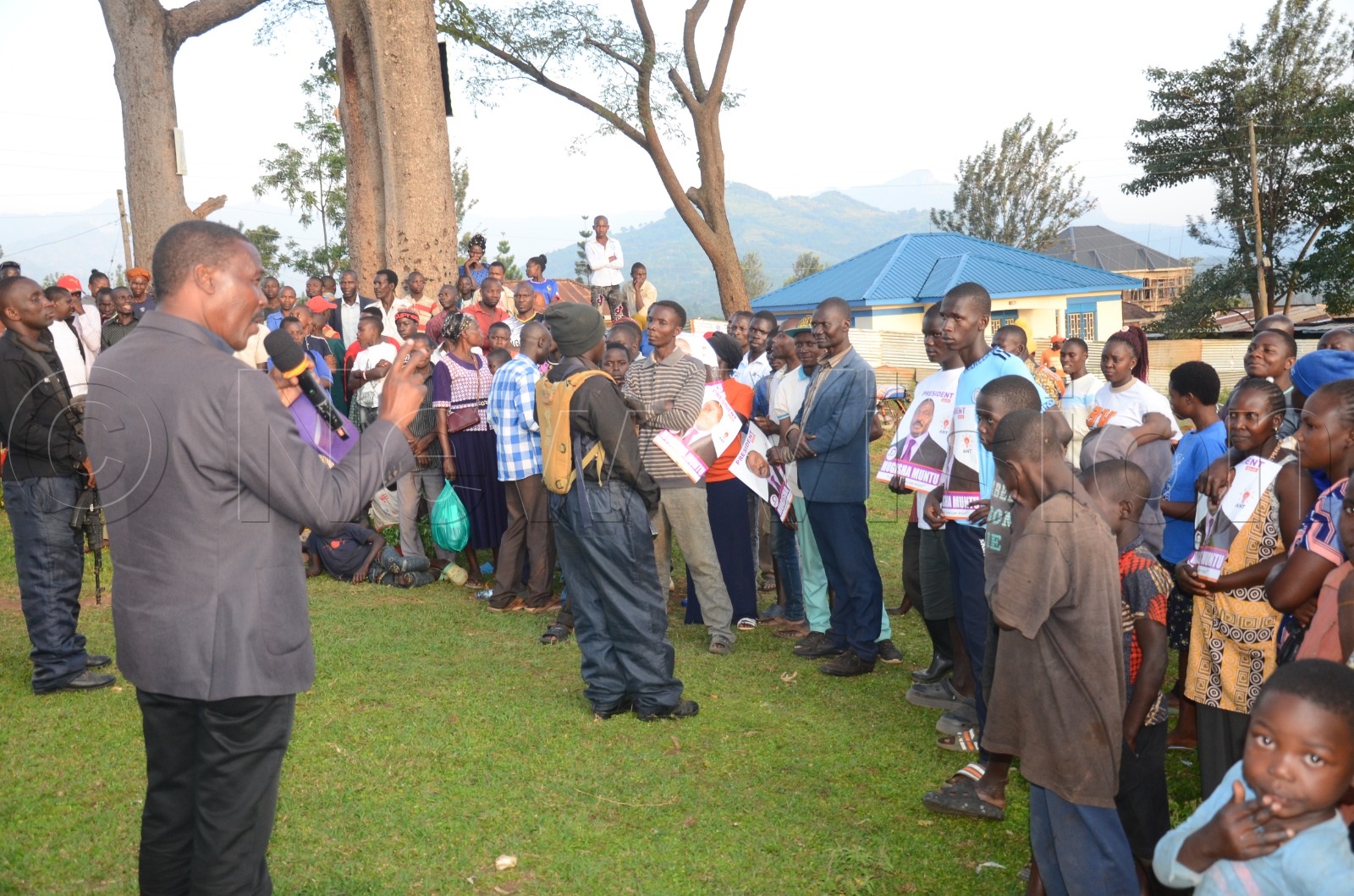 Muntu addressing supporters at Busolwe town council in Butaleja district. (Credit: Isaac Nuwagaba)