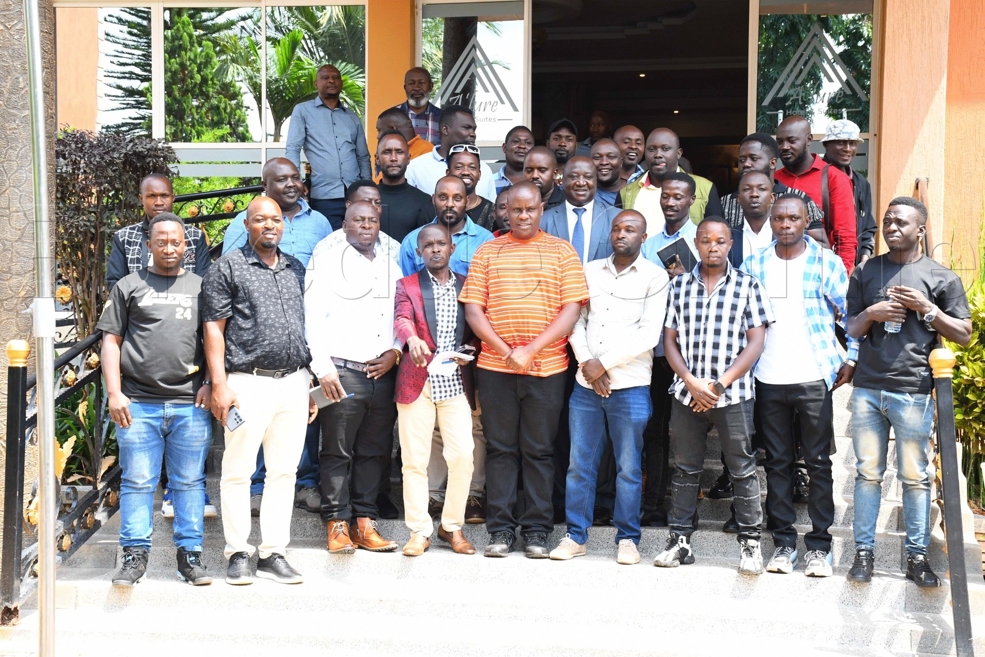 Abategesi b'ebivvulu nga bamaze okulonda