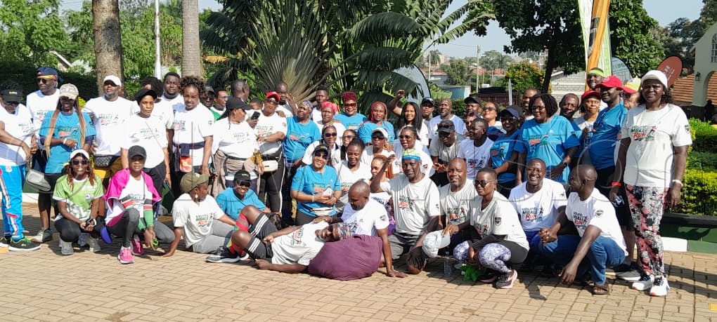 📸 Ubuntu Runners Club runs to support CURE Children’s Hospital