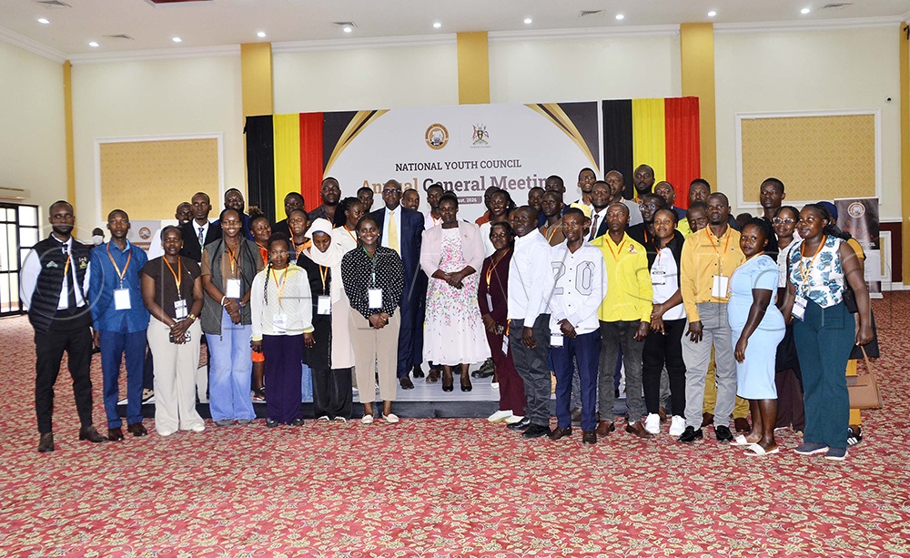 Museveni asks youth to avoid alcohol consumption
