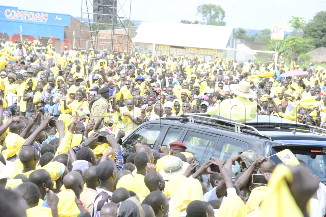 Museveni ng'ali mu Acholi 