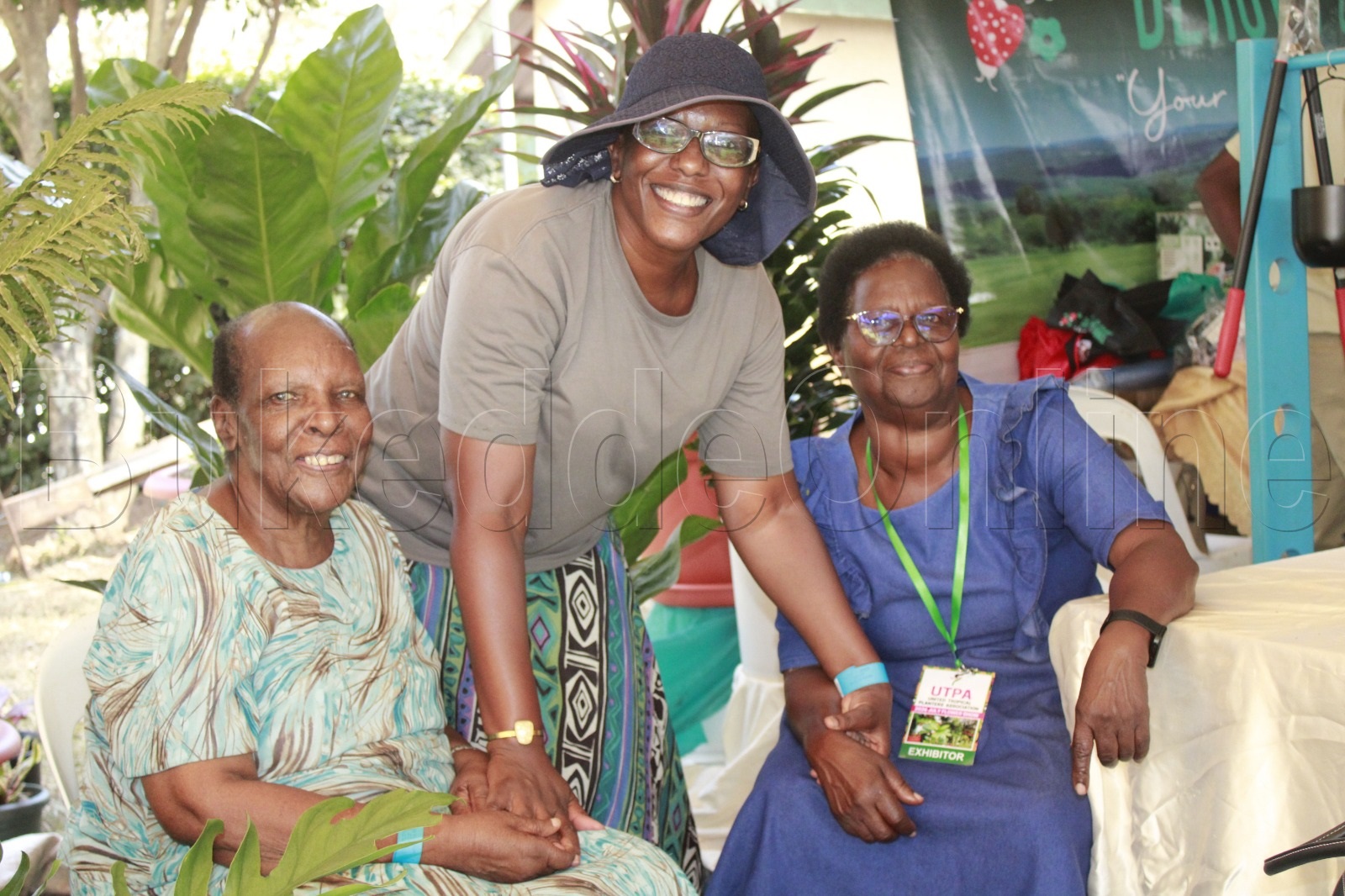 Betty Mugoya (ku ddyo) omu ku batandisi ba UTPA