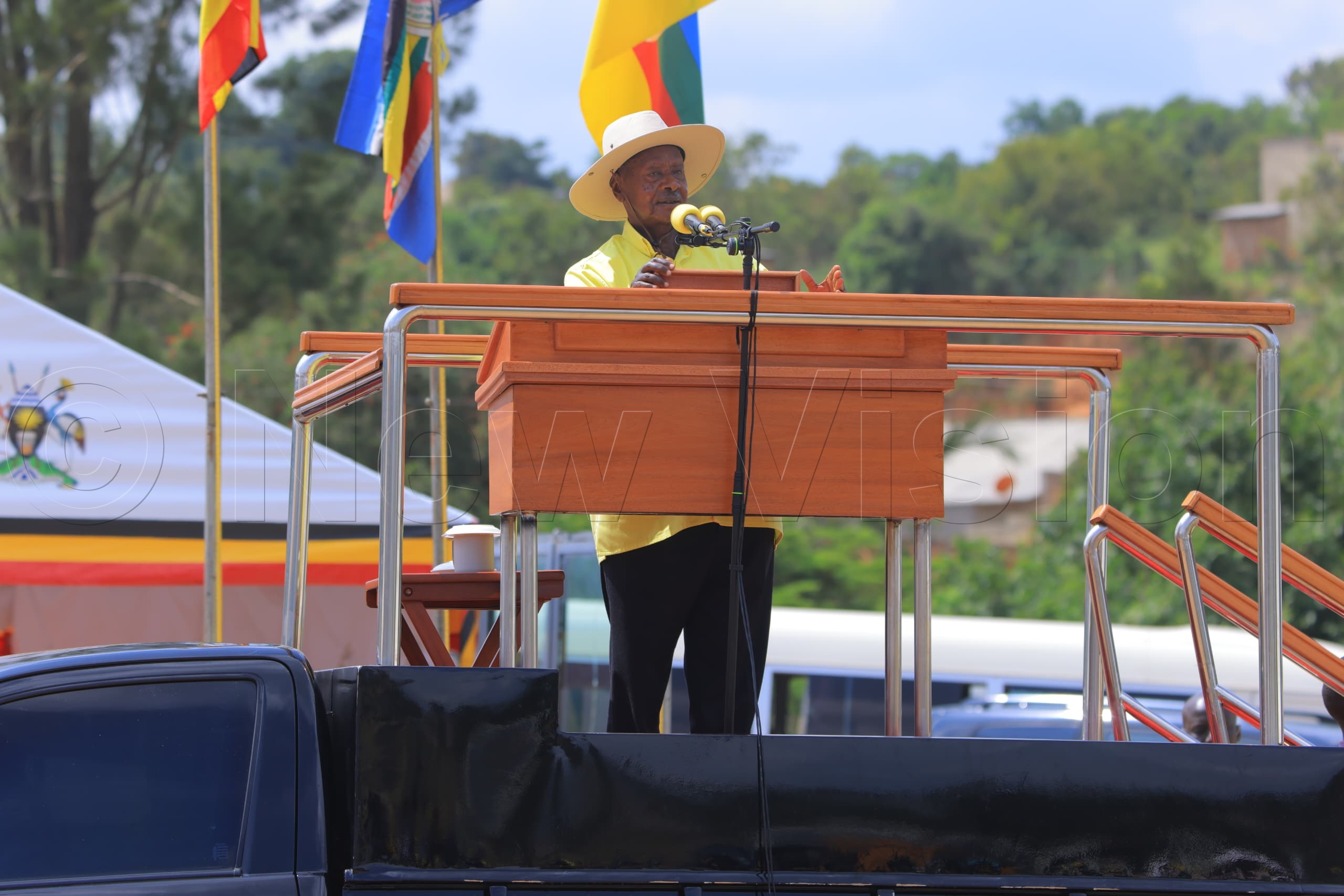 President Museveni addressing the NRM supporters at the campaign rally. (Credit: Simon Peter Tumwine)