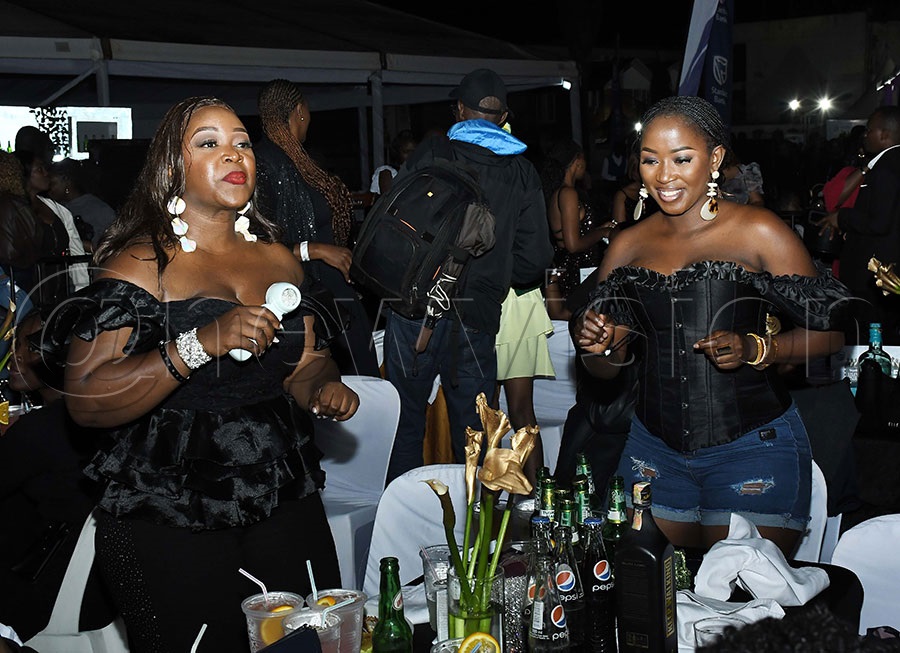 Fans enjoying the night. Photo by Ignatius Kamya