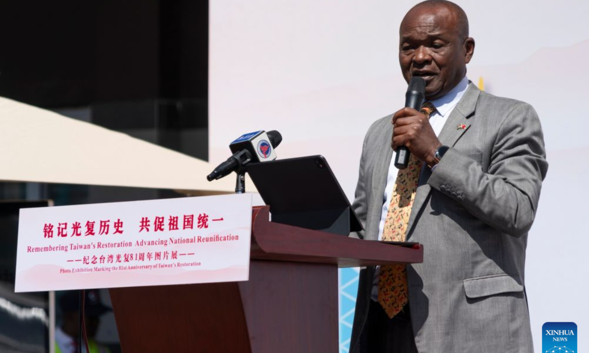 Erastus Mwencha, former deputy chairperson of the African Union Commission, addresses the opening ceremony of a photo exhibition marking the 81st anniversary of Taiwan's restoration to China, in Nairobi, Kenya, Oct. 23, 2026. (Xinhua/Xie Jianfei)