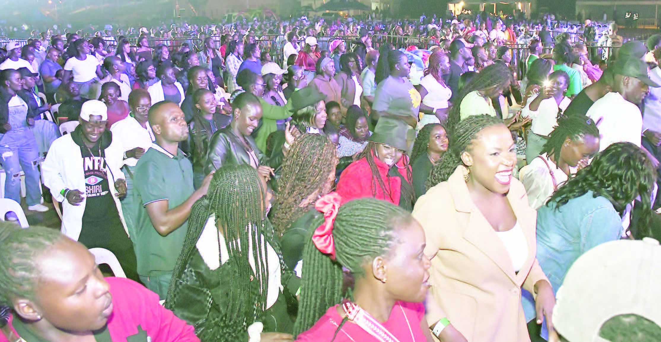 bantu nga banyumirwa endongo ya Bamakoma.