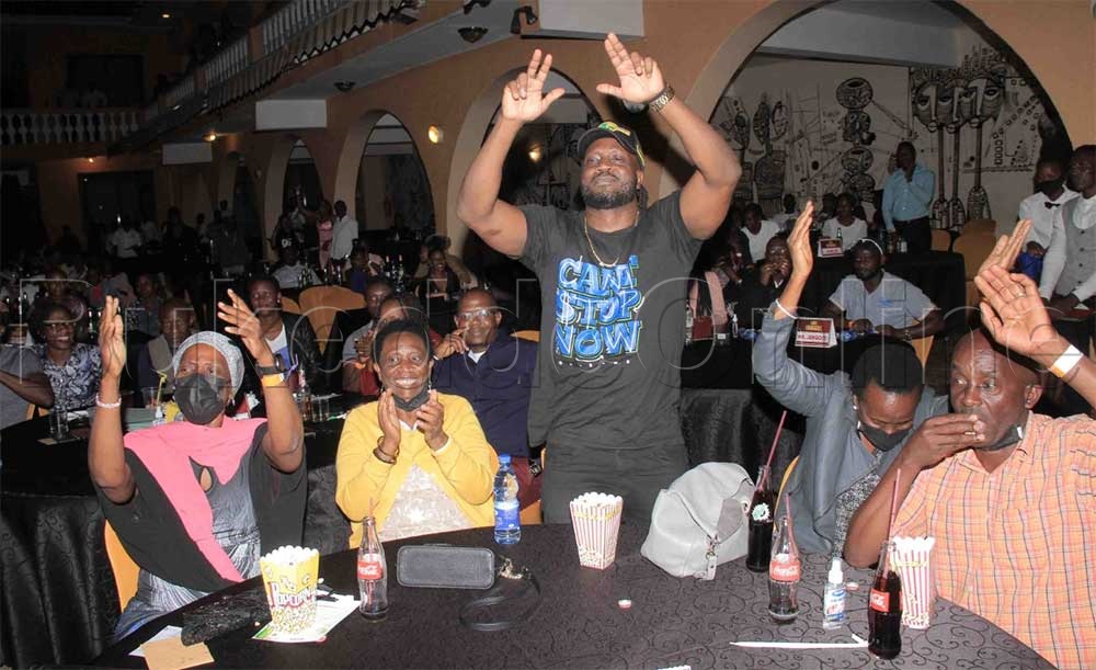 Endongo ya Chameleon ng'esutudde Bebe Cool