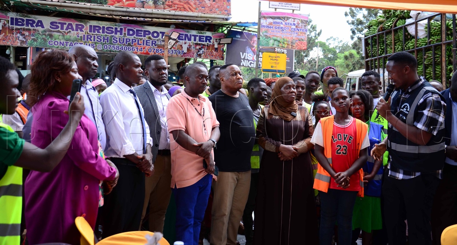 Minisita Minsa Kabanda nga bamunnyonnyola