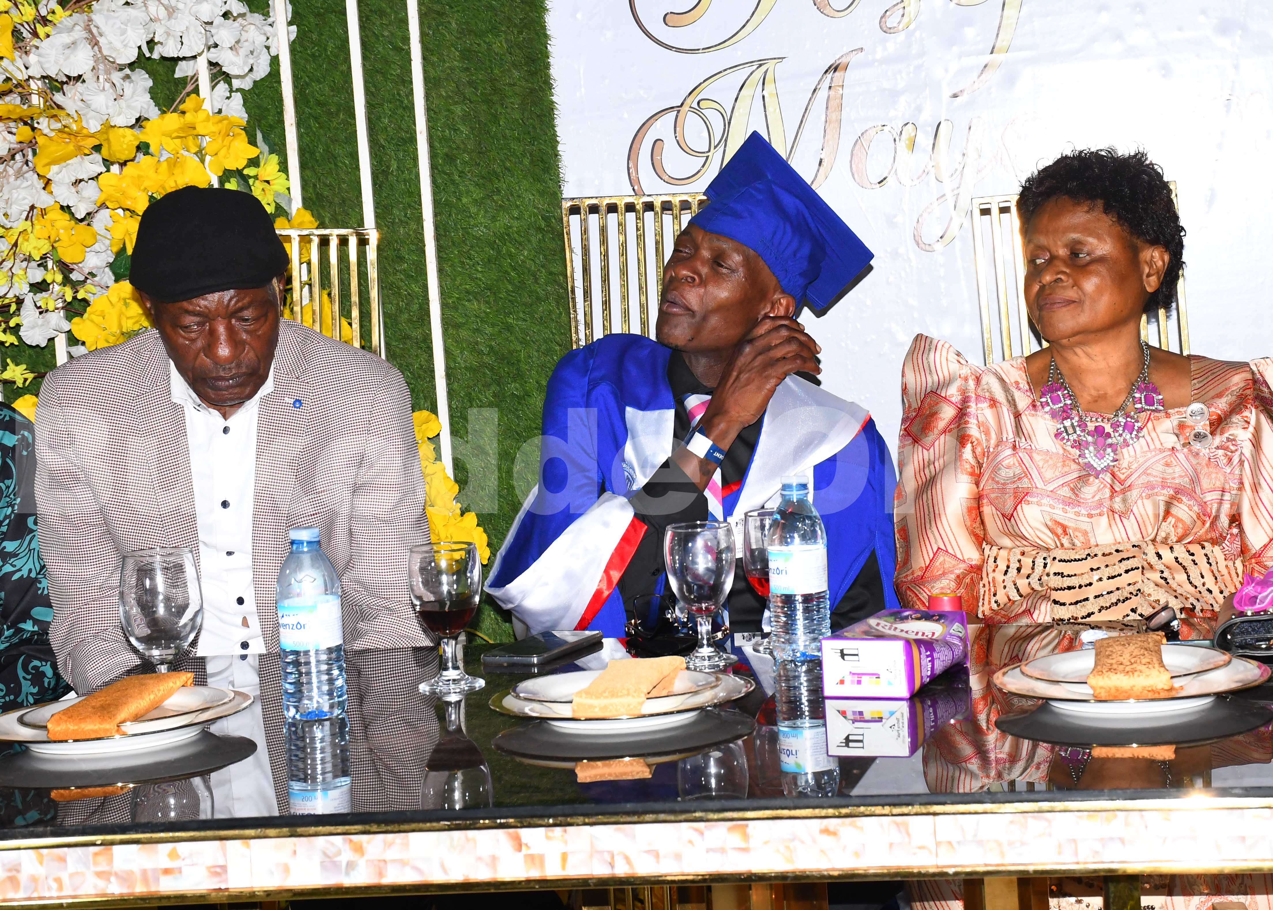 Chameleone Ng'ali Ne Bazadde Be