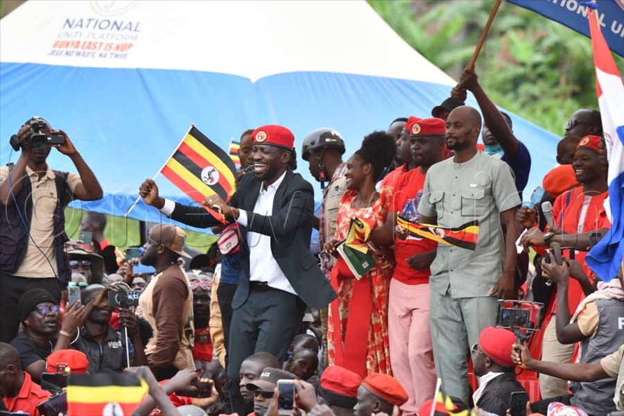 Speaking to journalists on Saturday (October 4) at Brisk Recreation Hotel in Jinja on day six of his Busoga sub-region campaign trail, Kyagulanyi declared that his team would not be drawn into conflict despite what he termed as "repeated provocations". (All Photos by Ponsiano Nsimbi)