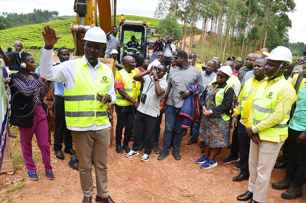 The Deputy Speaker of Parliament, Thomas Tayebwa, getting an explanation about the project for the construction of sh8 billion Ncwera Bridge. (Photo by Abdulkarim Ssengendo)