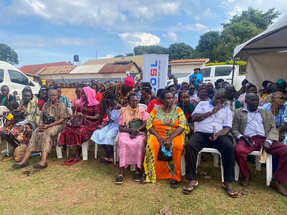 Hundreds of people who turned up for the dental health camp waiting to be treated. (Photo by Peter Abaanabasazi)