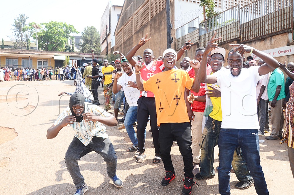 Voters jubilating after their preferred candidate got the longest line before being declared the winner. (Photo by Isaac Nuwagaba)