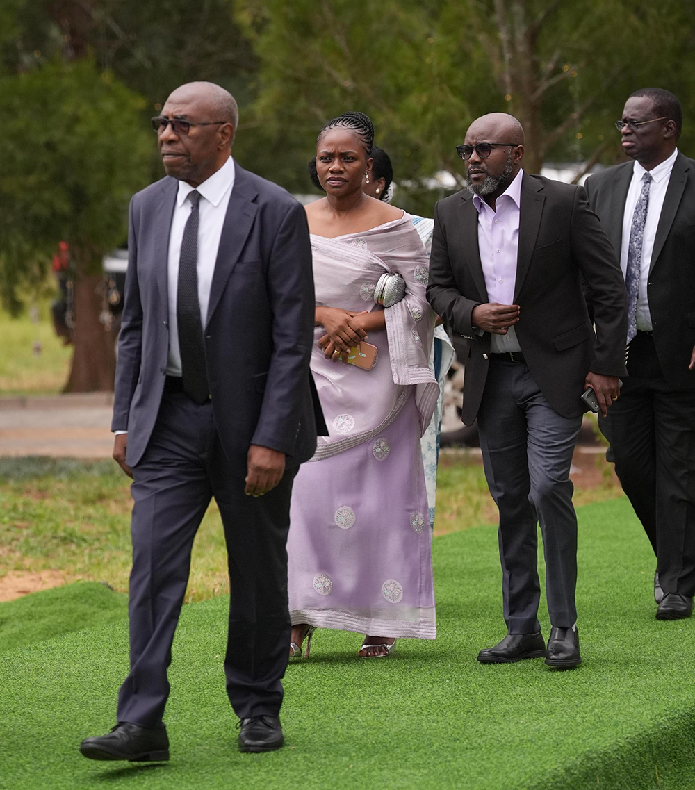 Former Prime Minister Ruhakana Rugunda, Vision Group CEO, Don Wanyama & his wife Rita Kidasa, arrive for the Kuhingira in Kashaari.