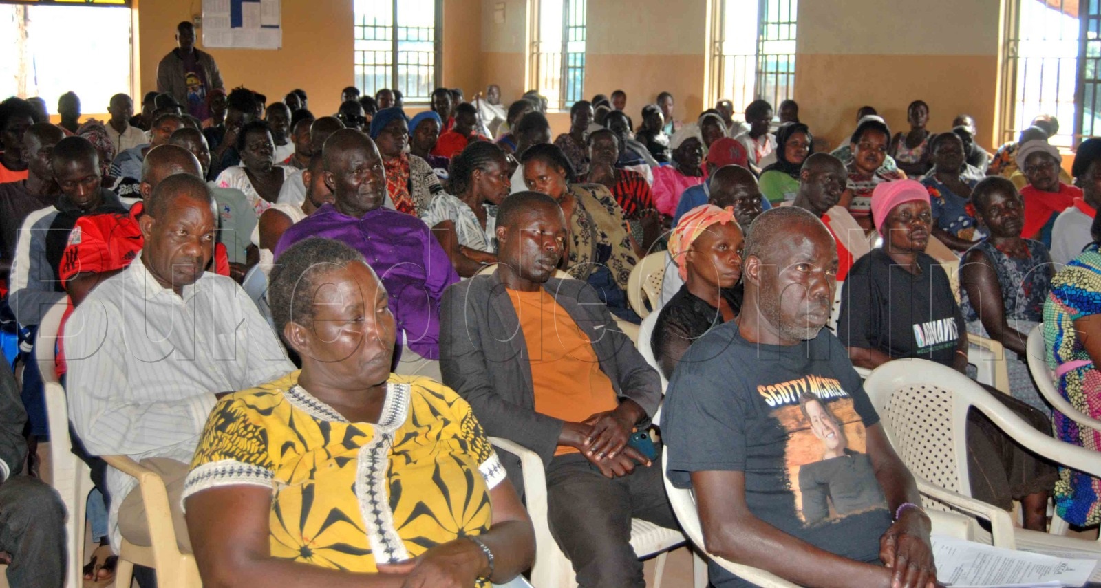 Abamu ku batuuze abetabye mu lukiiko