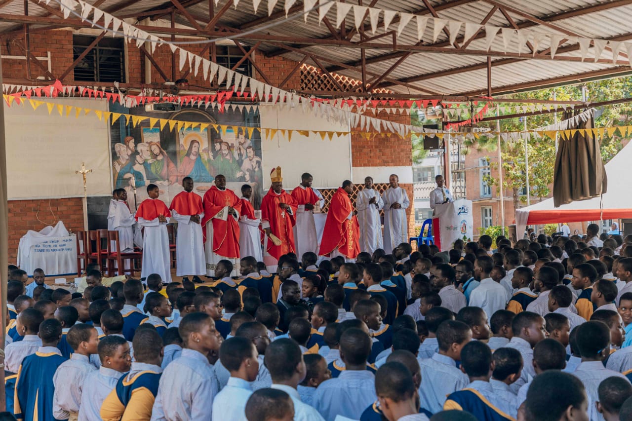 Prayers during the celebrations