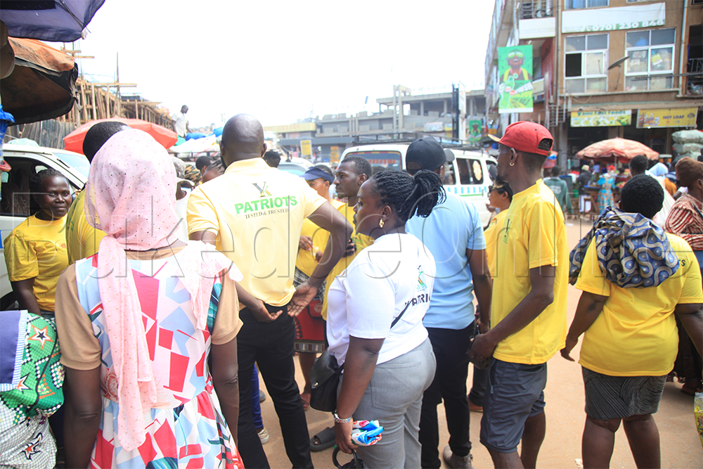 Abantu ba Nrm mu Kampala 