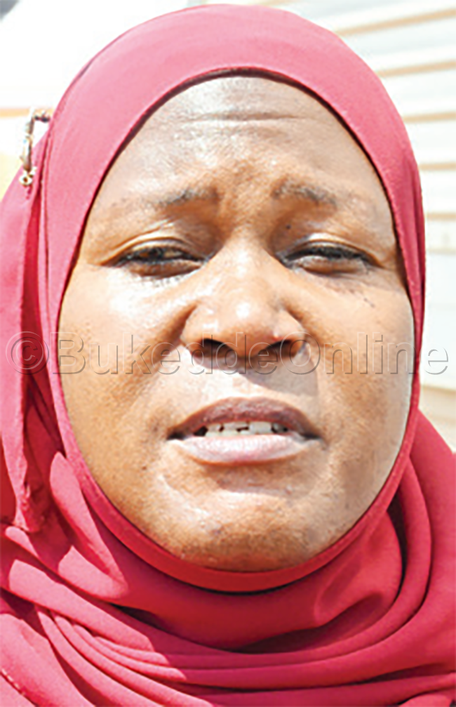 Fatuma Nansubuga  Muguluma: Mu  Kawaala tulina  enguudo ssatu ze  twalaga zikolebwe  kuba za mugaso nga  mu kiseera kino ziri  mu mbeera mbi.