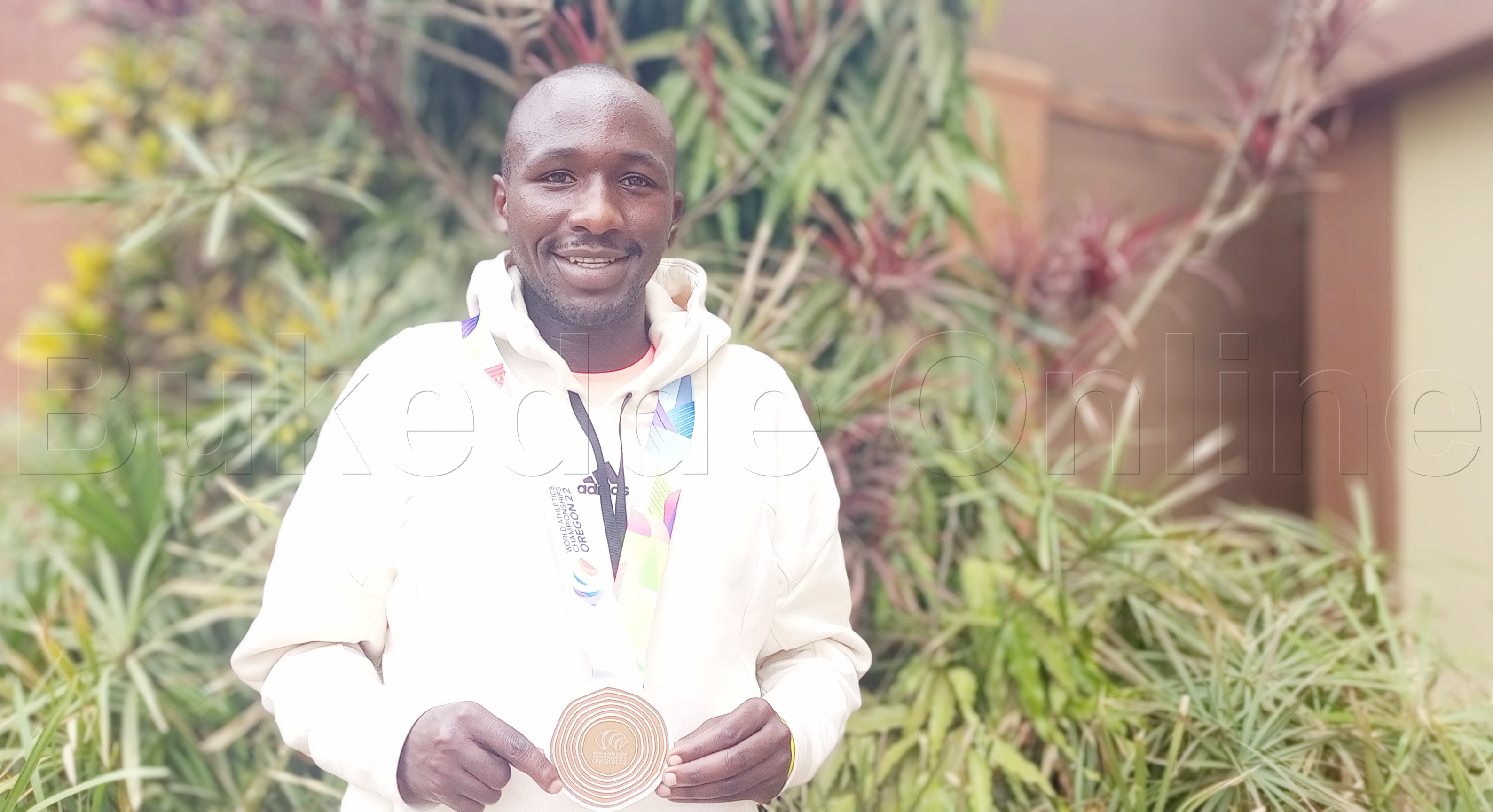 Oscar Chelimo N'omudaali Ogw'ekikomo Gwe yawangula Mu Mbiro Za Mmita 5000