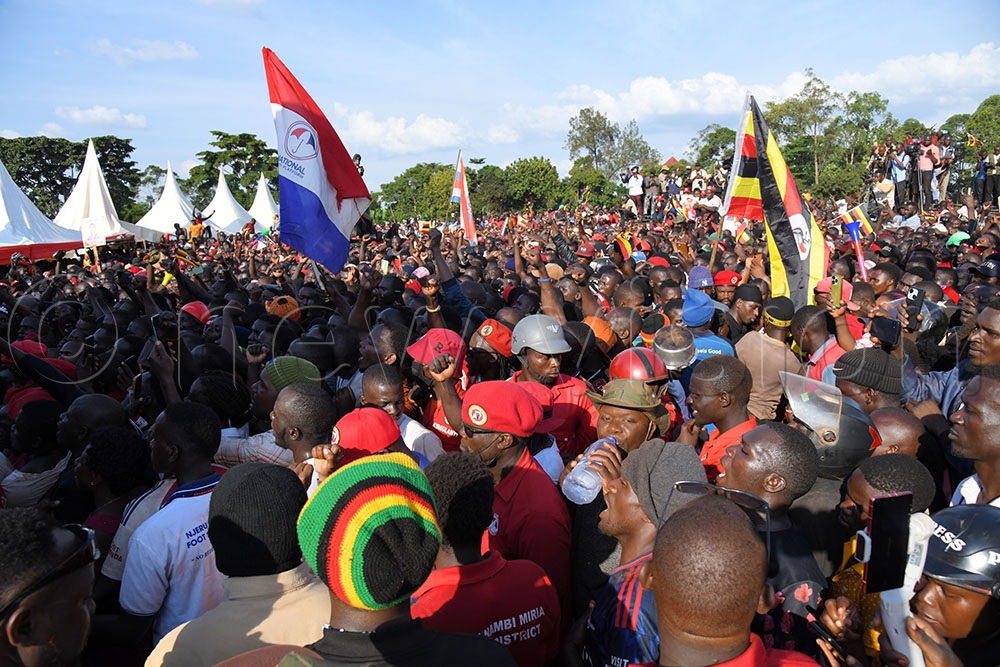 Earlier in Kamuli, Kyagulanyi was welcomed by enthusiastic supporters who had organised processions along the roads.