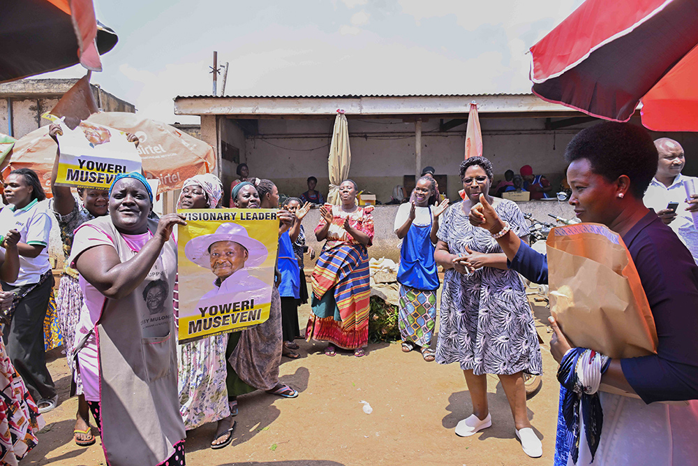 Senior Presidential Advisor-Elderly, Princess Pauline Nassolo (second right) and the Private Secretary to H.E the President, Ms. Flora Kabibi (right) giving tips on how to increase household income. (Photo by PPU/Tony Rujuta)