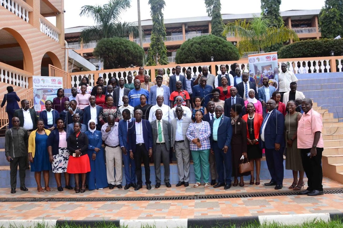 Abakulembeze ba NOTU n'abamu ku beetabye mu kutongoza omukutu