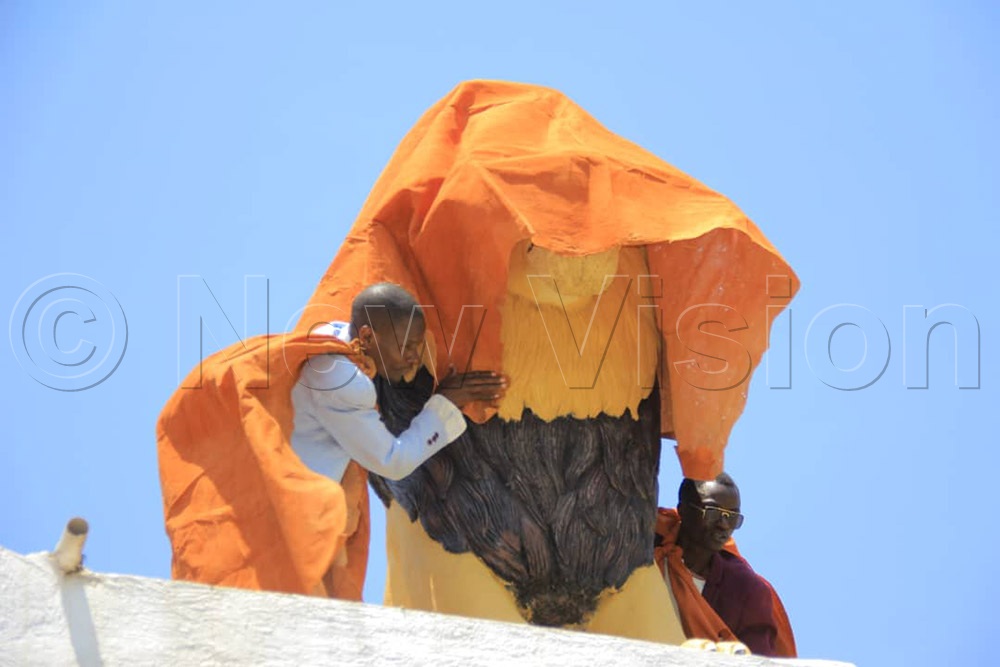 The covering of the lions has also transformed some of Fort Portal's familiar landmarks, with the normally visible statues now draped as the city mourns its king.