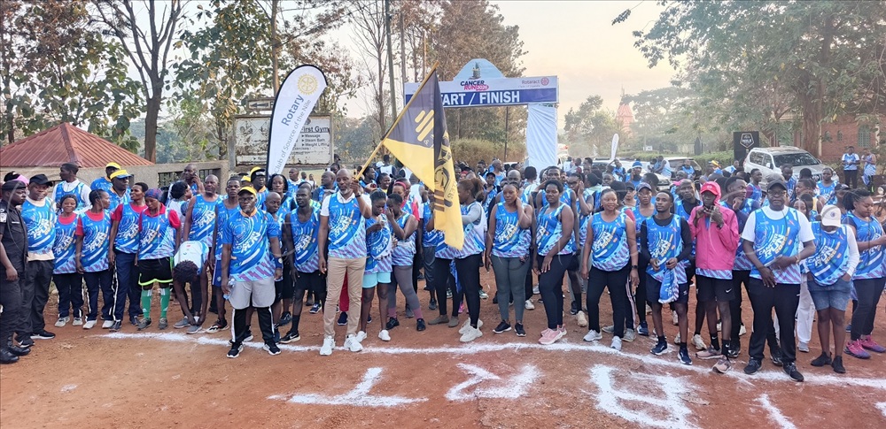National Planning Authority (NPA) executive director Dr Joseph Muvawala flagging off the 2000 cancer runners