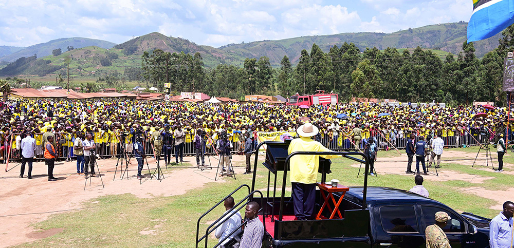 President Museveni who is also the NRM presidential candidate, addresses his supporters in Rukiga district at a campaign rally held at Rusherebeya market grounds in Rwamucucu sub-county, Rukiga district. (PPU Photo)