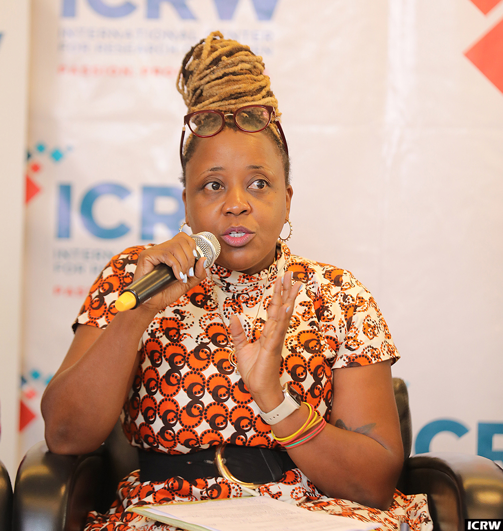 Grace ng'akkaatiriza.