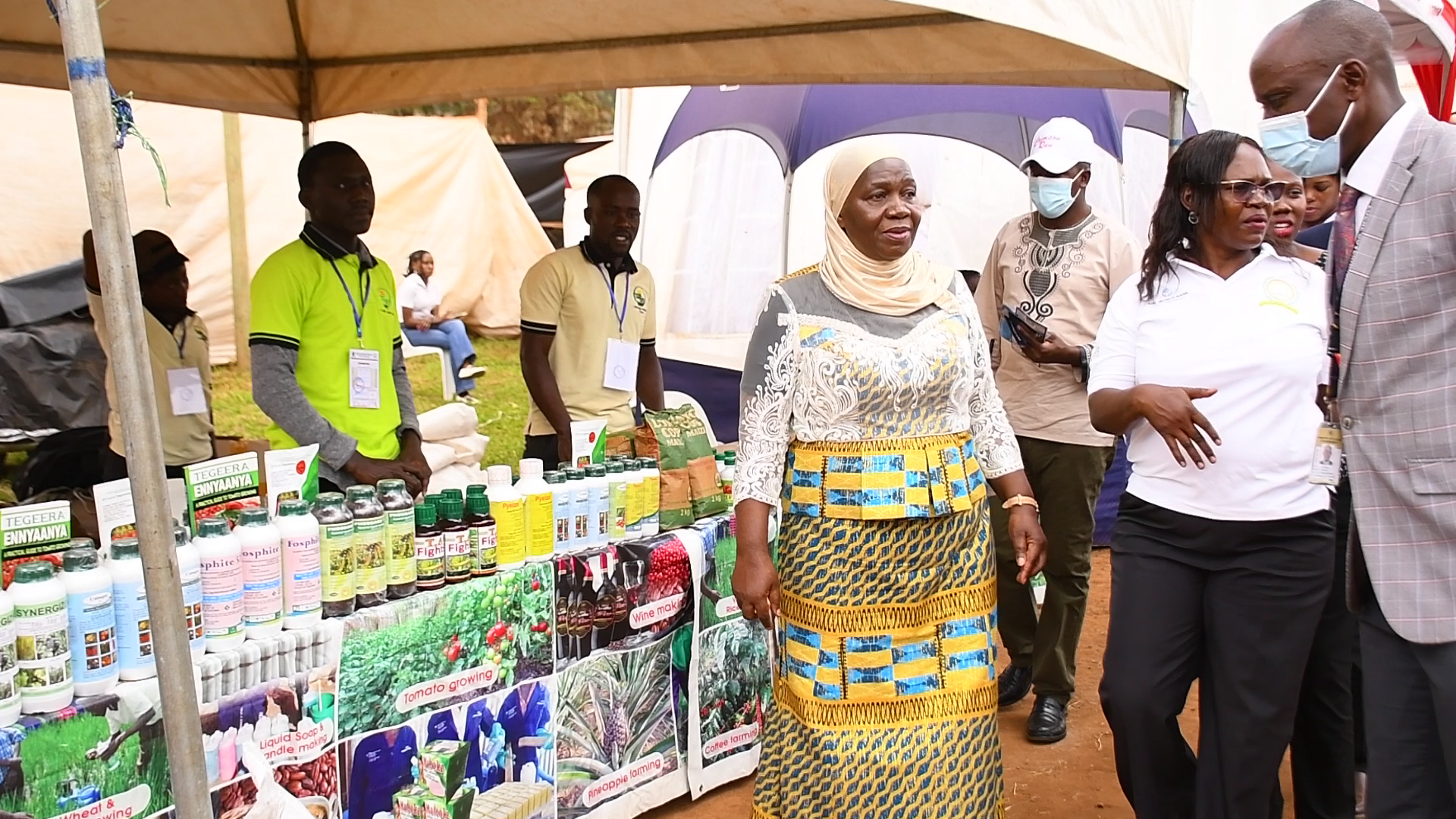 Hajjati Minsa Ngalambula Emidaala, Ku Ddyo Ye Tc Yiga Benon (2)