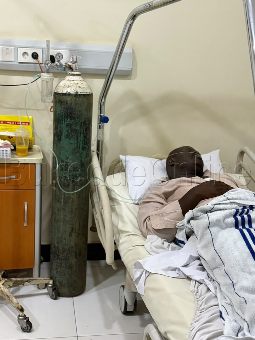 Majembere ng'ali mu ddwaliro ku byuma