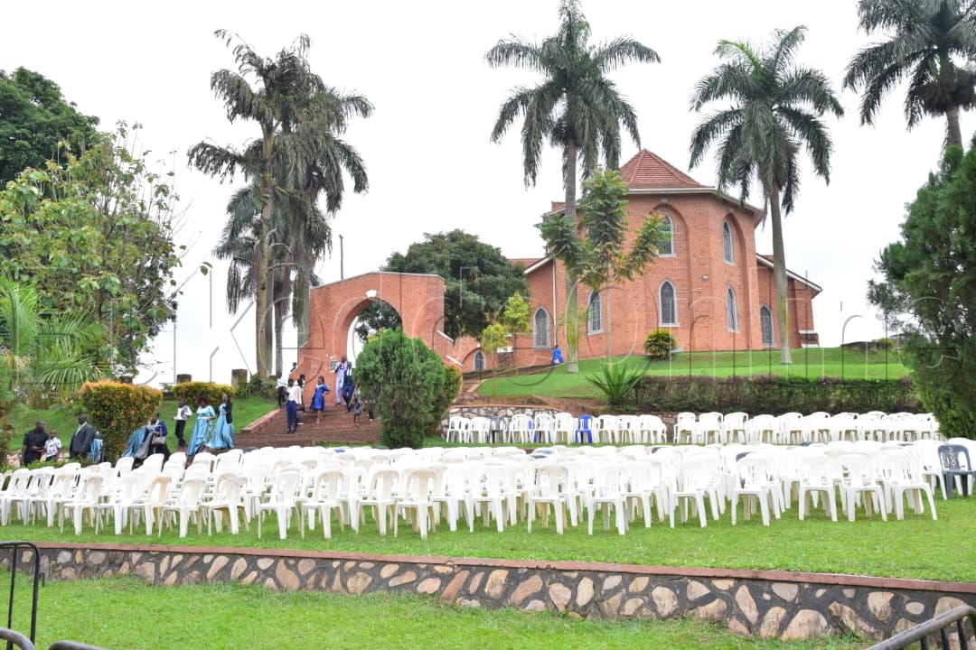 Awagenda okubeera okusaba