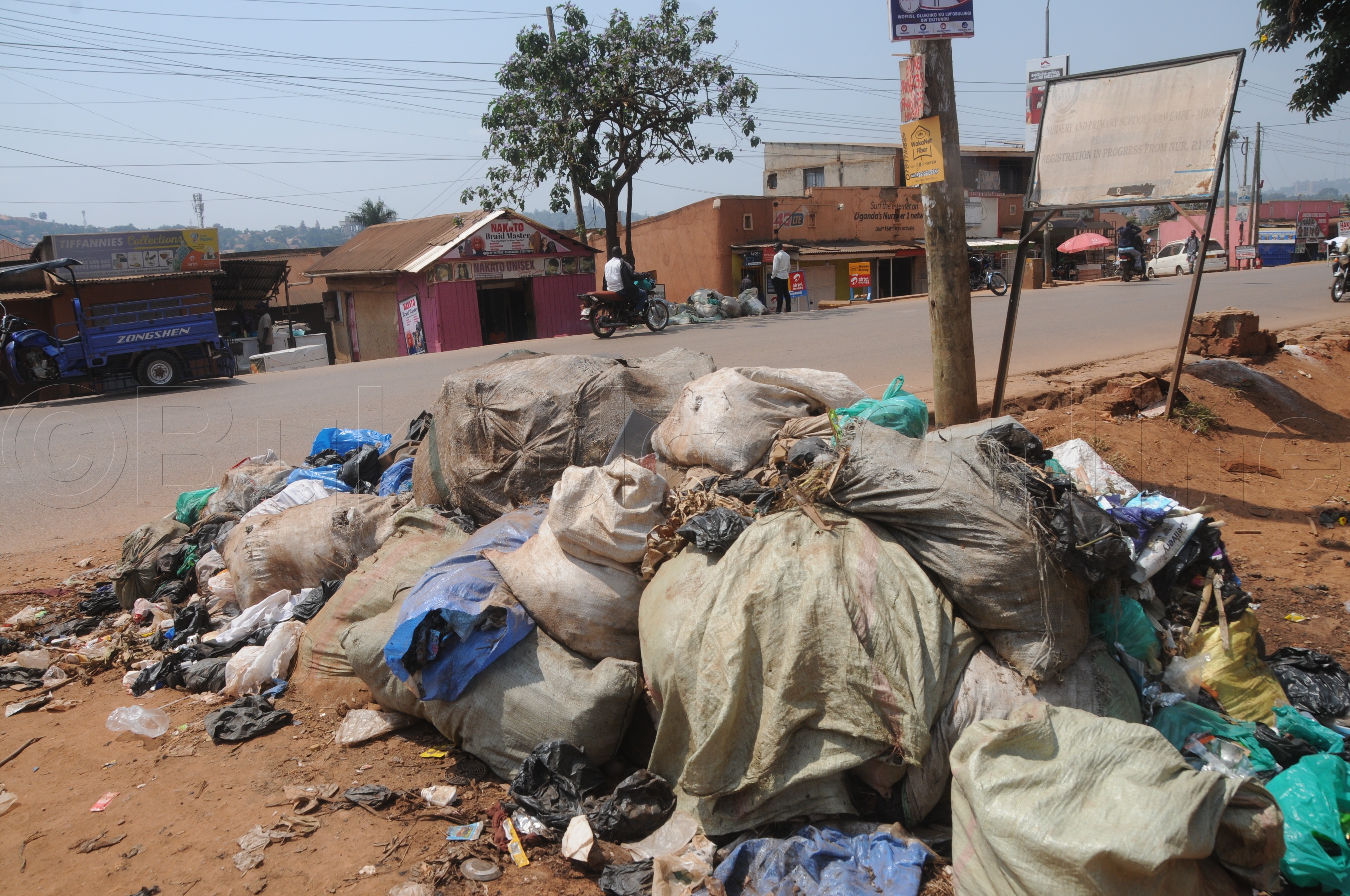 Kasasiro Ku Kkubo Ly'omu Kirokole Mu Munisipaali Y'e Kawempe.
