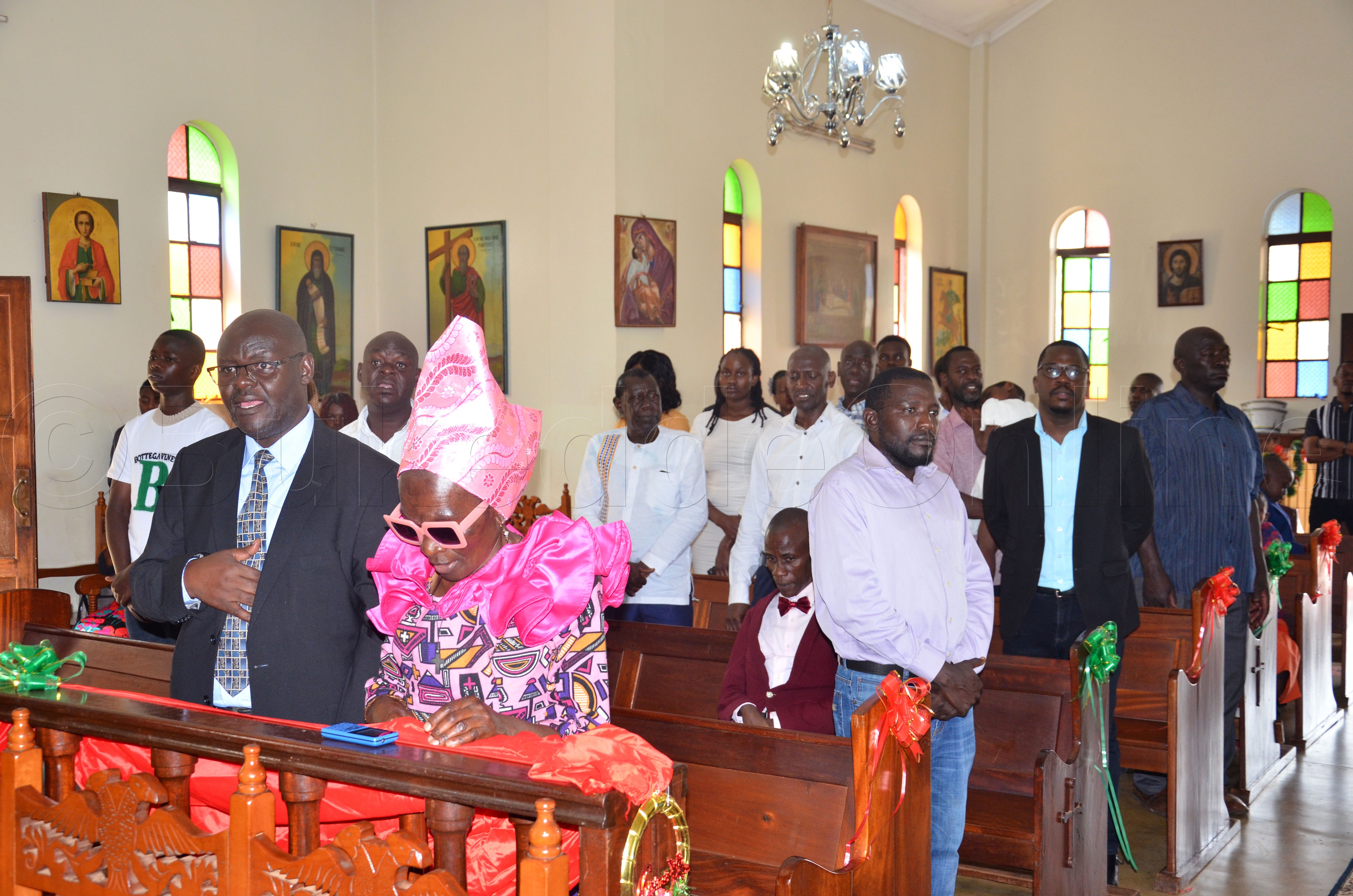 Abamu ku bantu abaabaddeyo mu kusaba