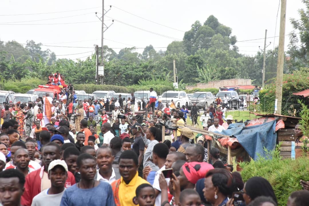 Abantu abawerekedde omukama okumuziika e Karambi