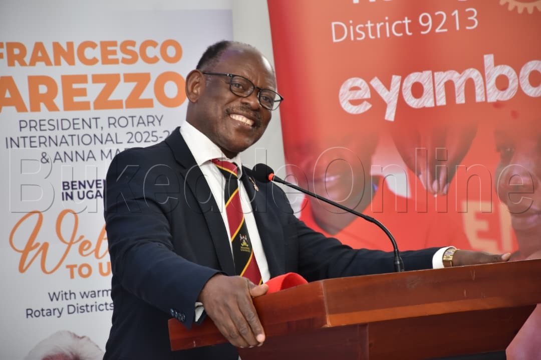  Makerere Vice Chancellor Prof Nawangwe ng'awa obubaka bwe