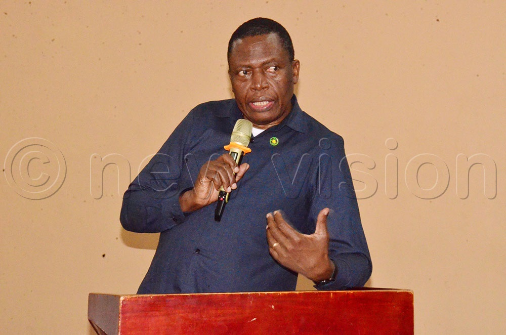 The Director General of health services at the Ministry of Heath Dr Charles Olaro adressing particiapants after training. (Photo by Agnes Kyotalengerire)