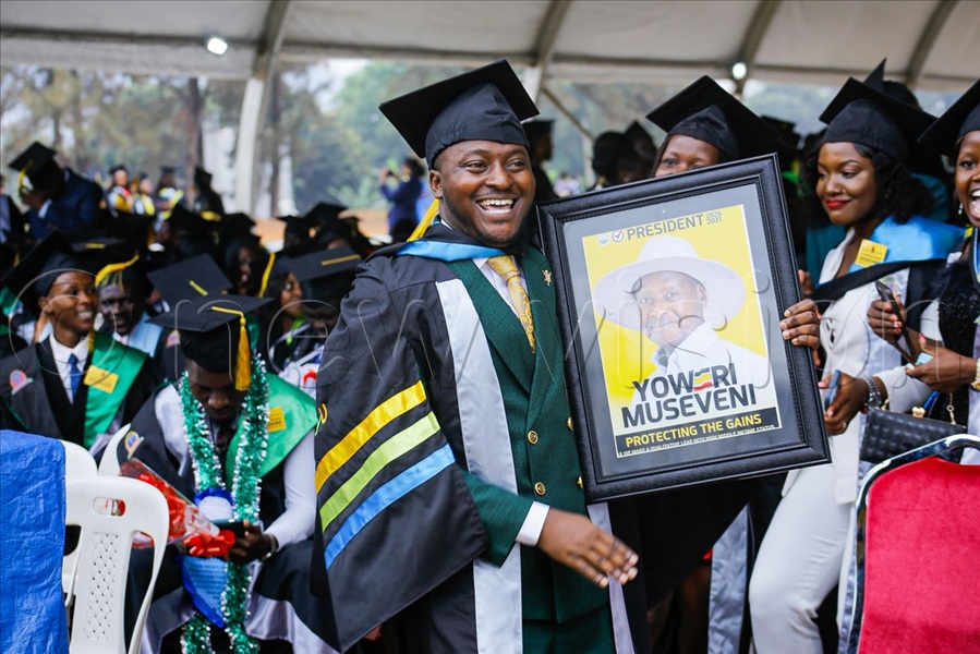 In total, 367 students secured first class degrees, and the top ten performers achieved CGPAs between 4.85 and 4.98 across programmes such as accounting and finance, human nutrition and dietetics, food science, education, art and design, and food processing technology. (All Photos by Miriam Namutebi)