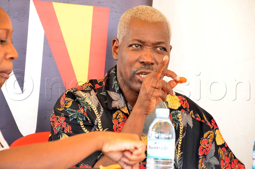 Kakande expressed appreciation to the team, saying that New Vision has been his family and he will keep in touch with the editorial team when he is called upon.