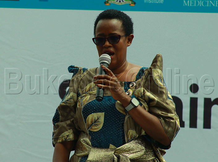 Omubaka Sekindi ng'ayogera ku project y'amazzi ssaako n'embeera y'ebyobufuzi mu ggwanga