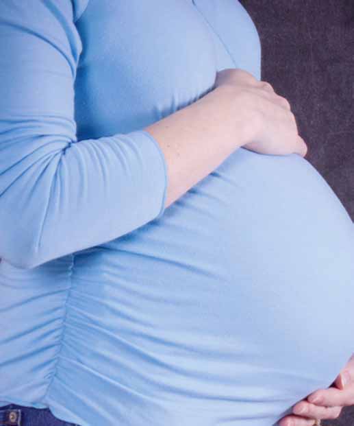 Omukazi Ng'ali Lubuto.