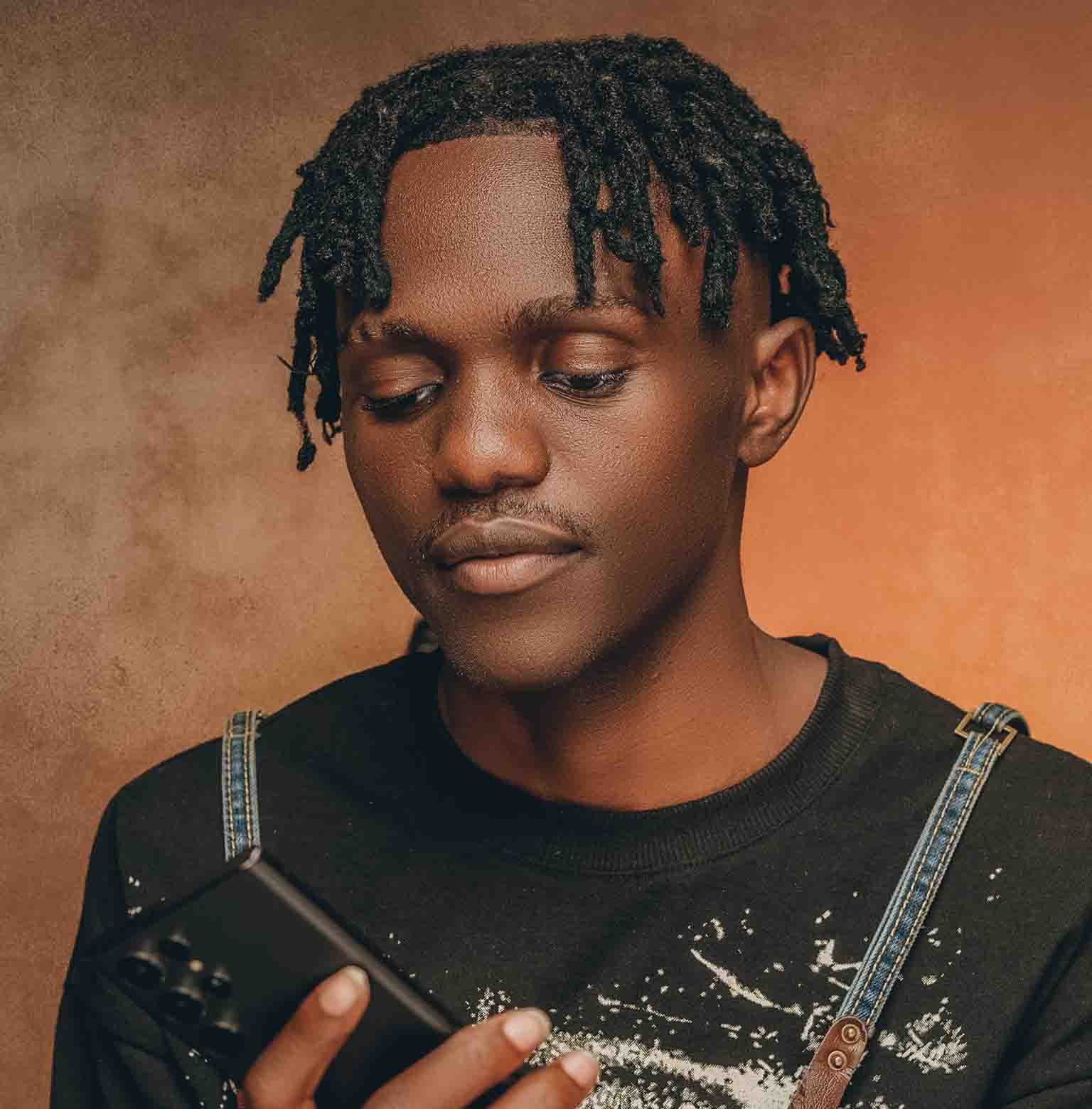 Victor Ruz Signs Fresh Talent Caspian Marvin