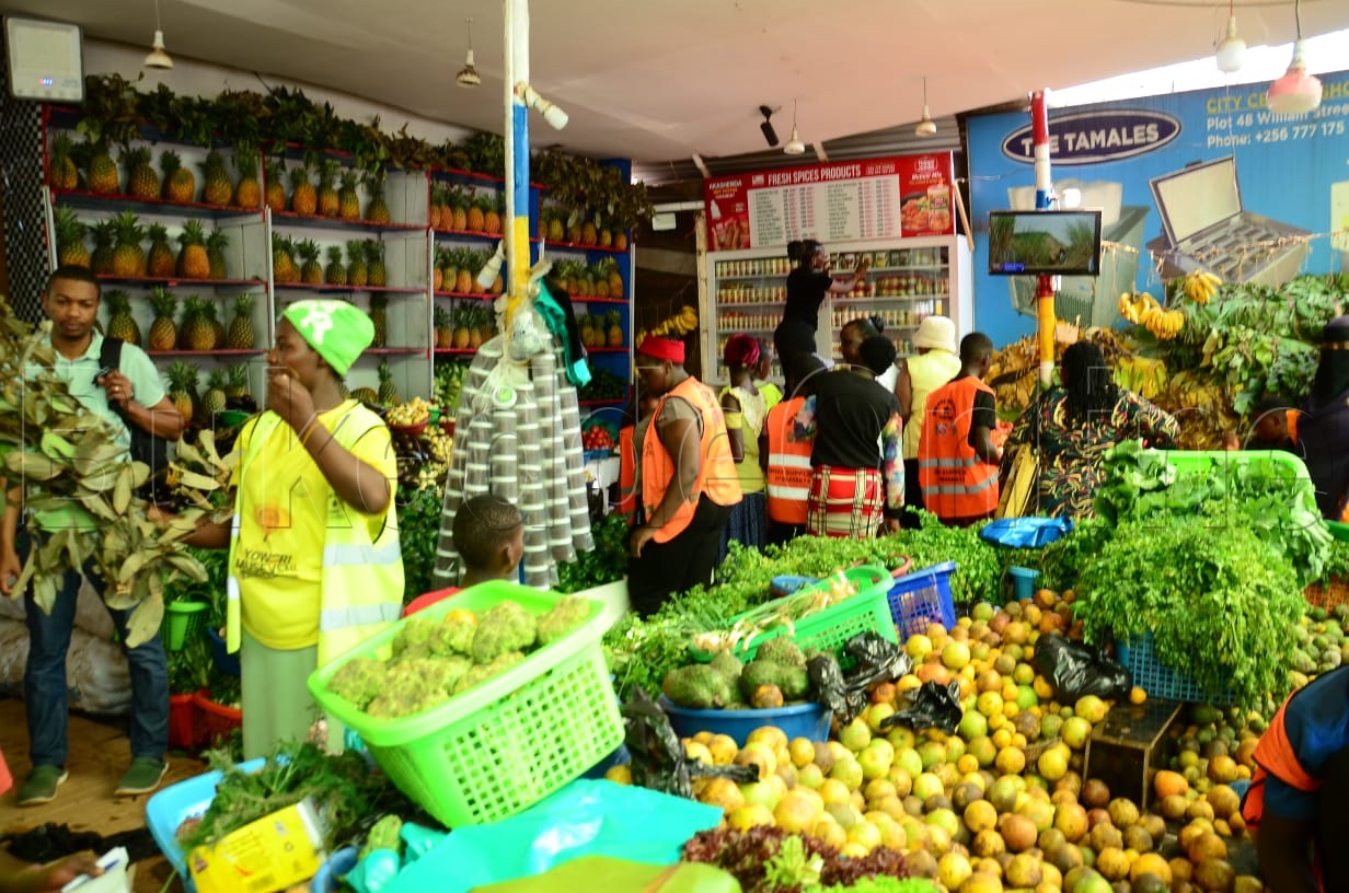 Abantu nga bagula ebibala