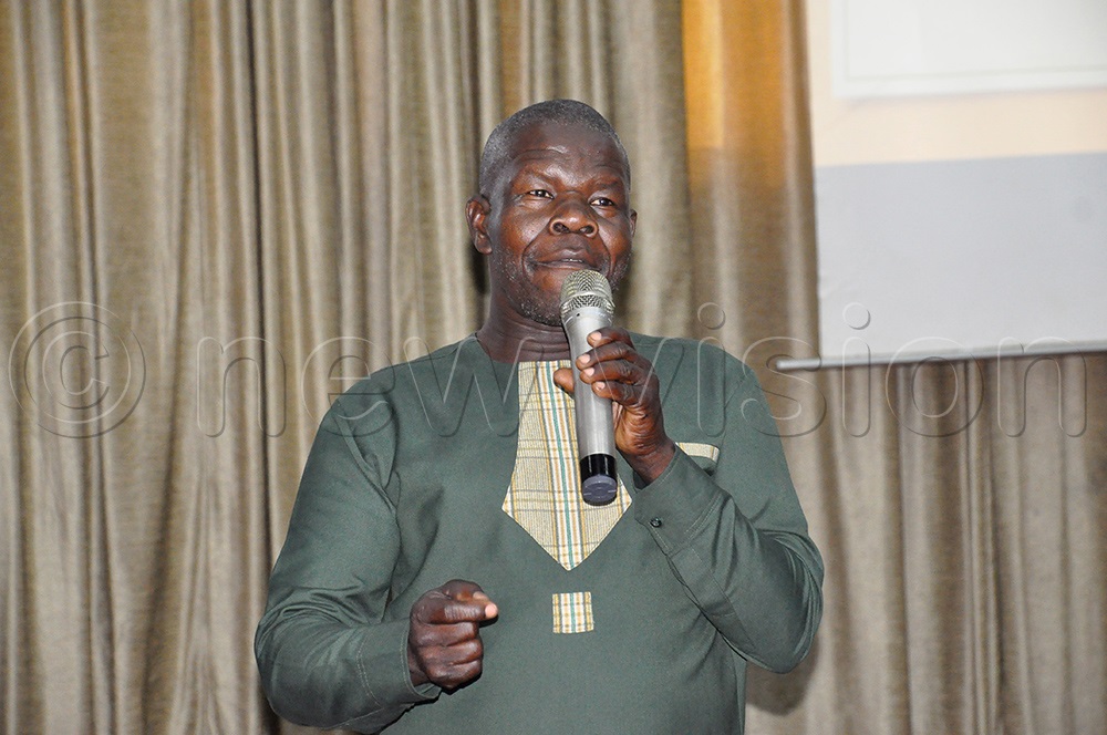  Paul Onzubo, the District Health Officer (DHO) Maracha District, addressing participants during a meeting with District Health Officers (DHO) and District Education Officer (DEO) in Kampala, on September 23, 2025. (Photo by Nancy Nanyonga)