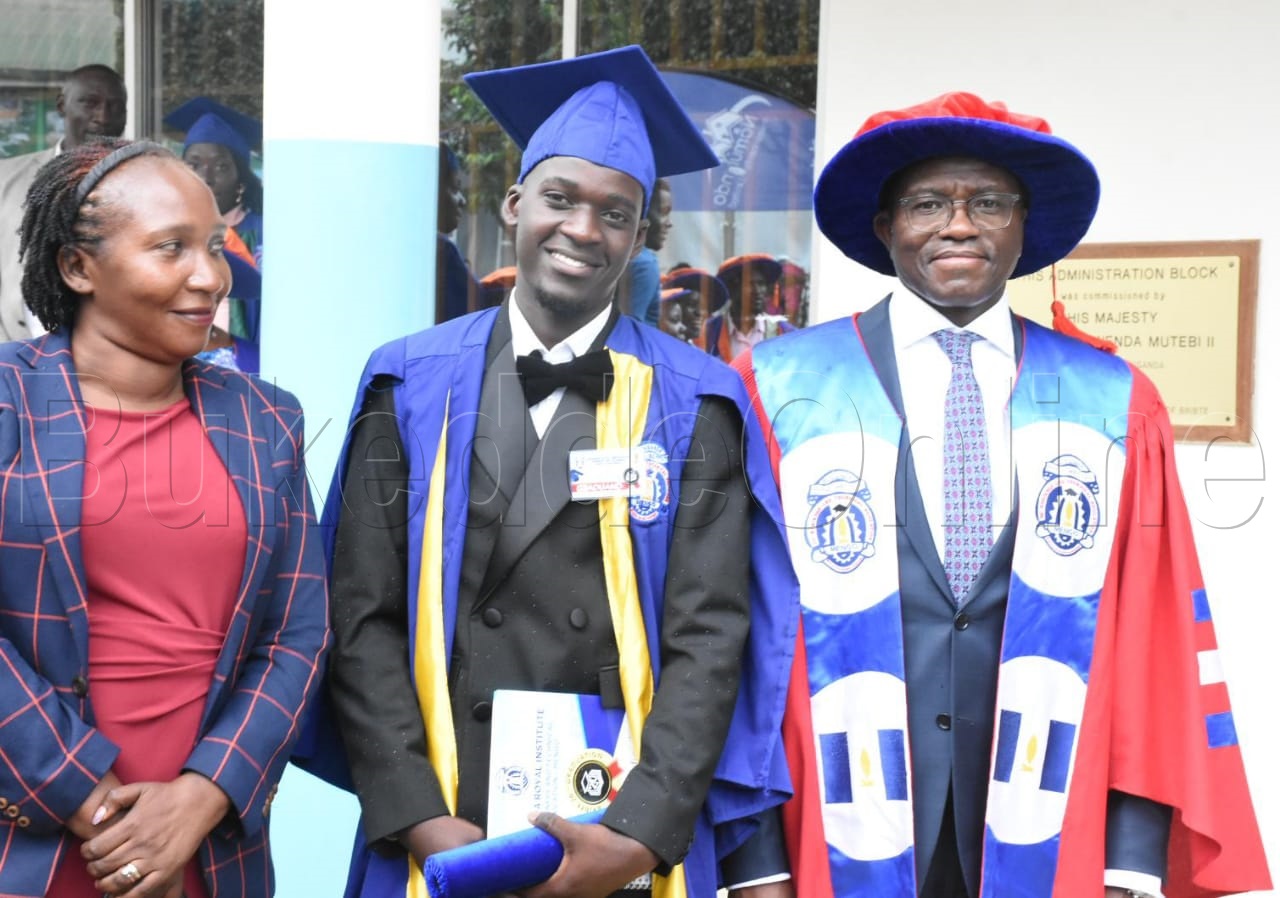 Omu ku batikkiddwa ng'ali ne Katikkiro 